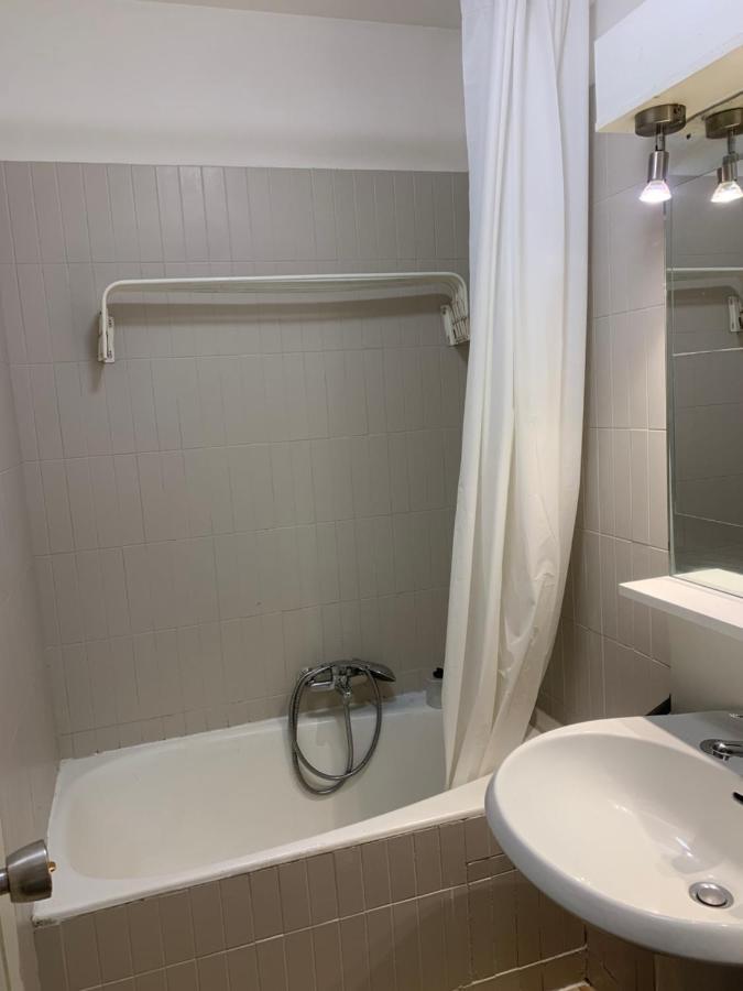 Studio A 200m De La Mer Appartement *